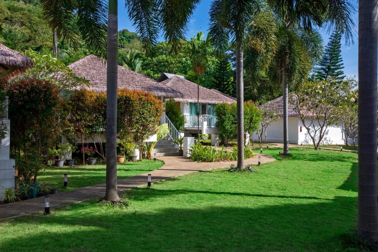 Daydream Villa Resort Phuket ภายนอก รูปภาพ